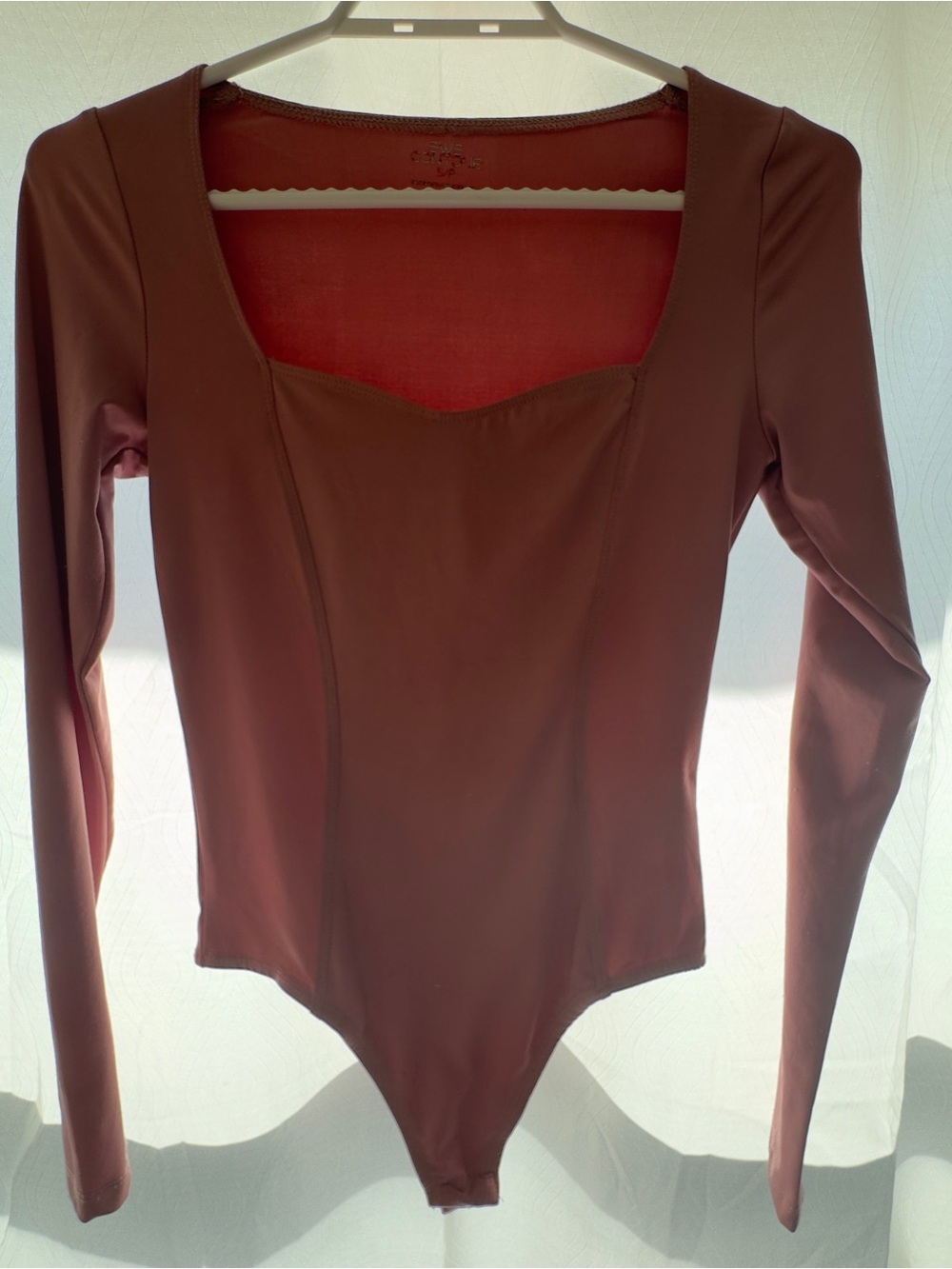 Square-Neck Long Sleeve Bodysuit in Rust Brown